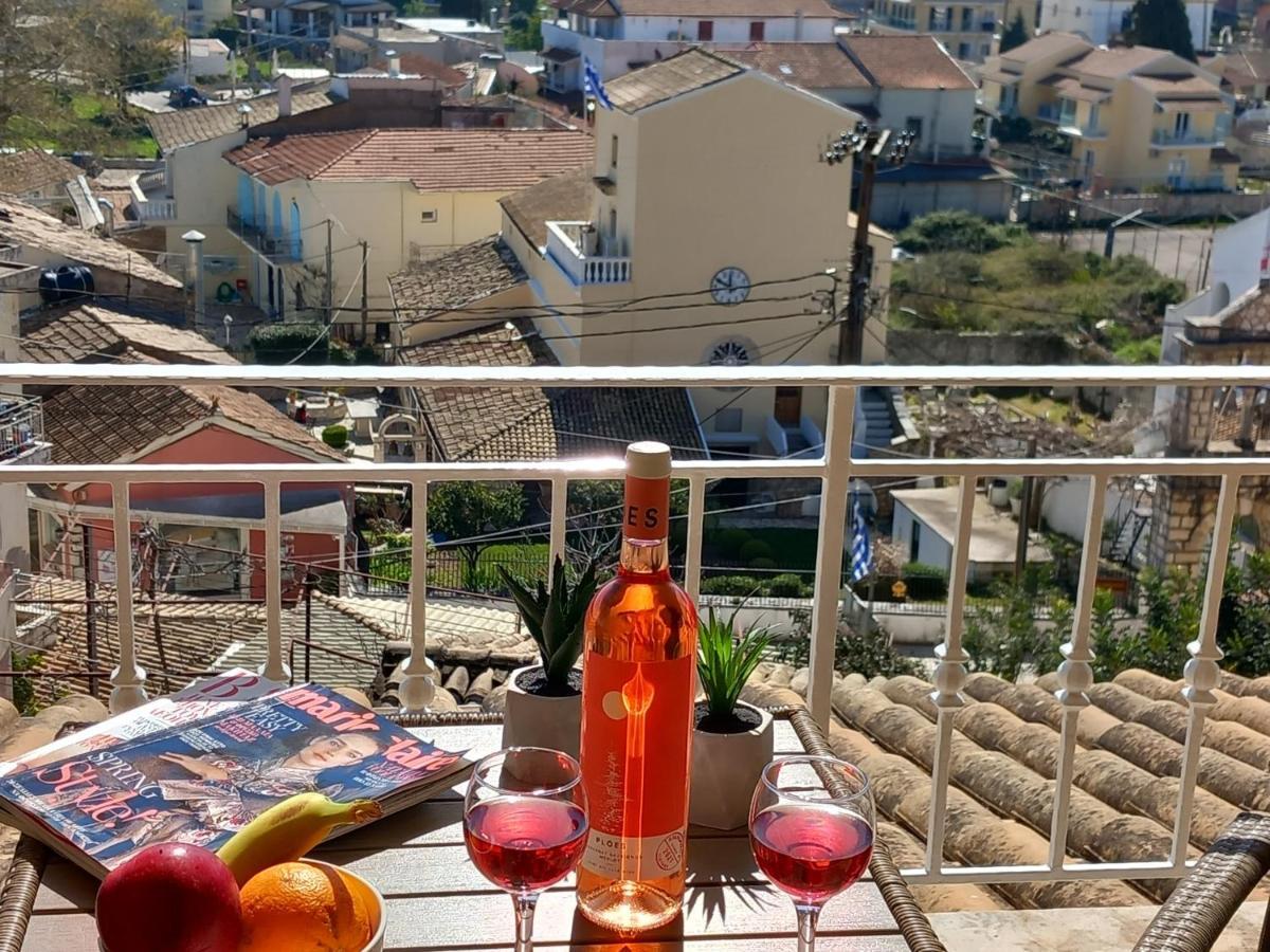 Solaris Methea- Luxury Central Villa By The Castle Kassiopi Exteriör bild